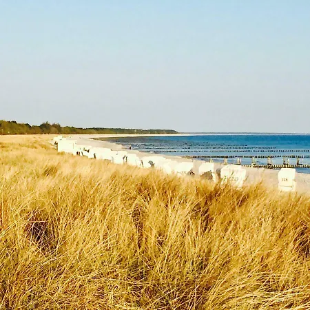 Haus Meere's Stille Holiday home Zingst